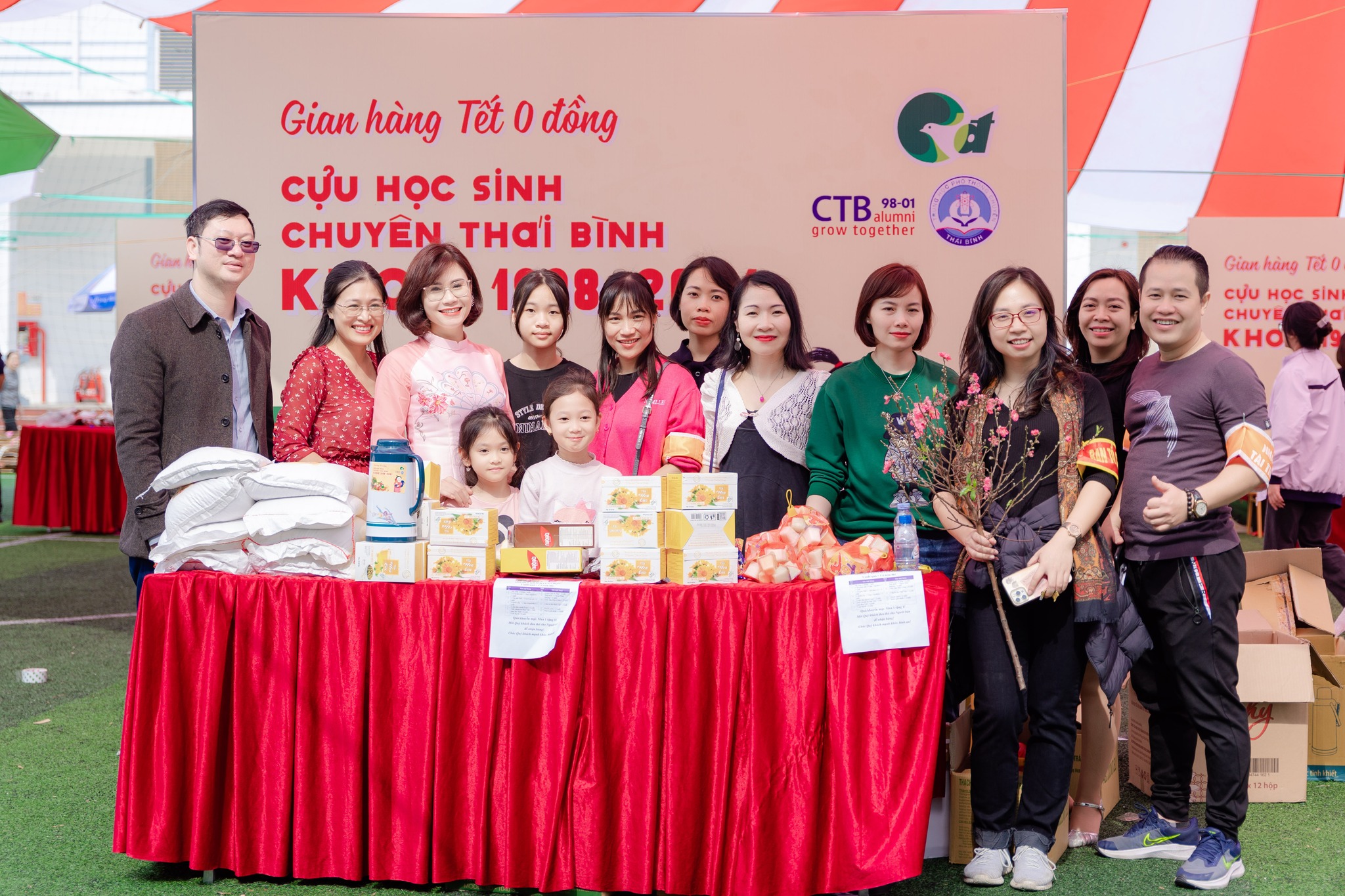 Tiêu đề: PHIÊN CHỢ TẾT 0 ĐỒNG THÁI BÌNH 2023 – LAN TỎA YÊU THƯƠNG, ĐÓN XUÂN ẤM ÁP