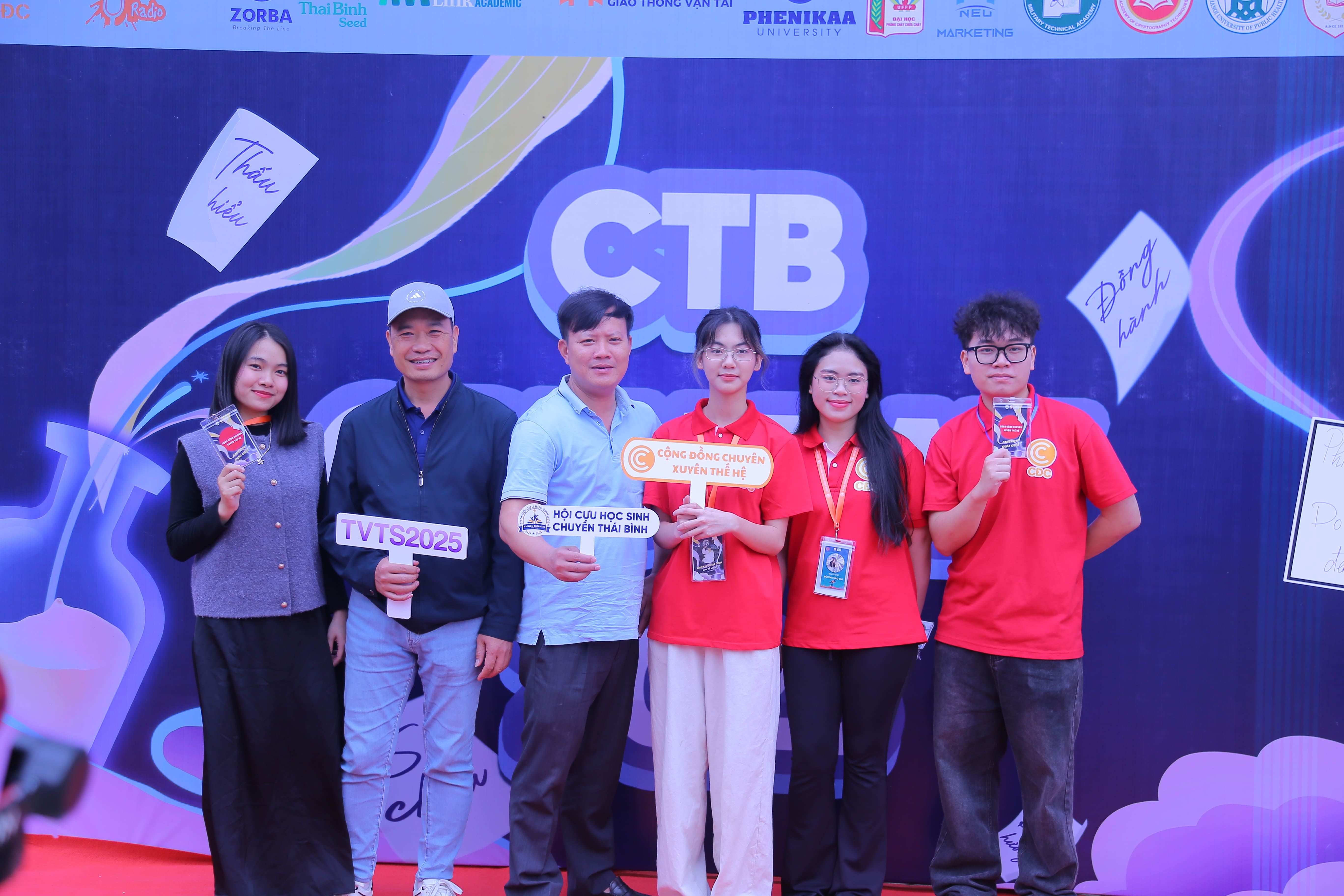 TƯ VẤN TUYỂN SINH 2025 – THẤU HIỂU HÀNH TRÌNH, KHƠI DẬY KHÁT KHAO